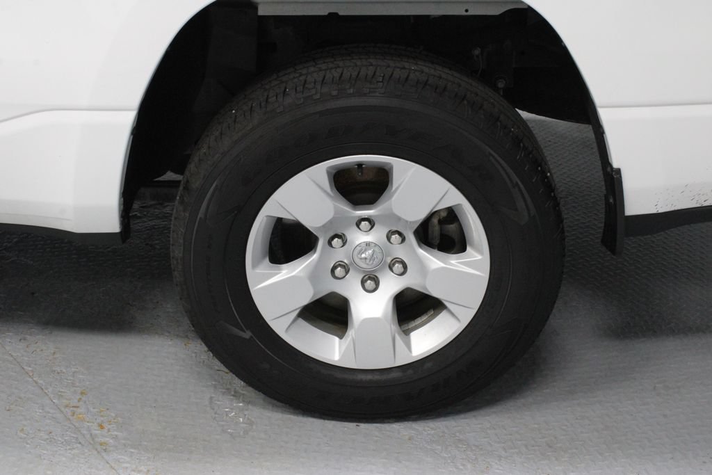 Used 2023 RAM 1500 Lone Star AWD/4WD image 15