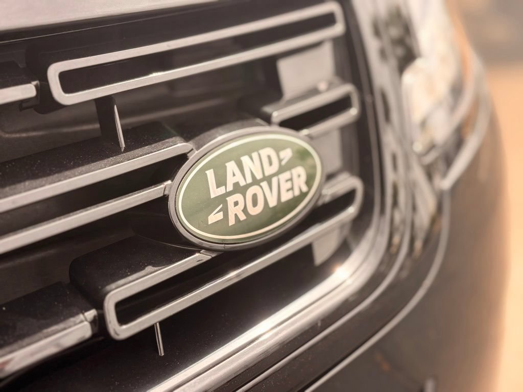 Used 2024 Land Rover Range Rover Evoque Dynamic SE AWD/4WD image 18