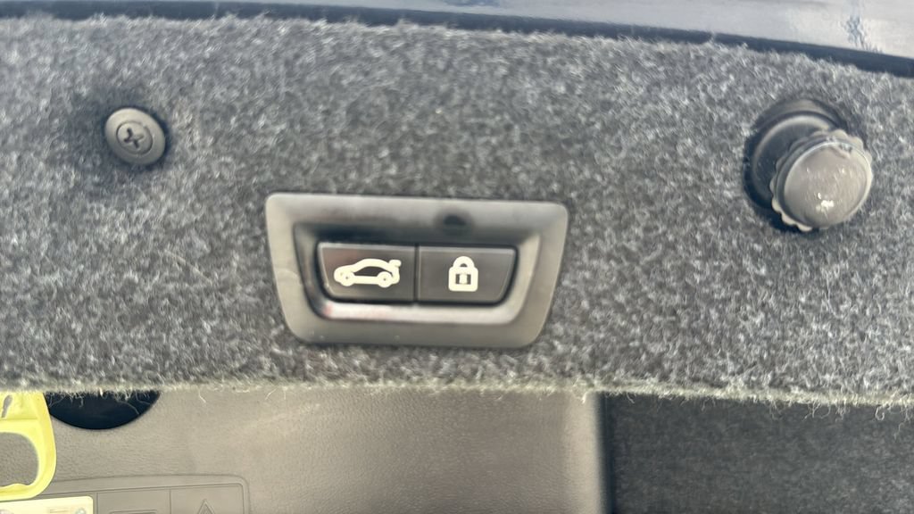 Used 2014 BMW 528i Sedan RWD image 10