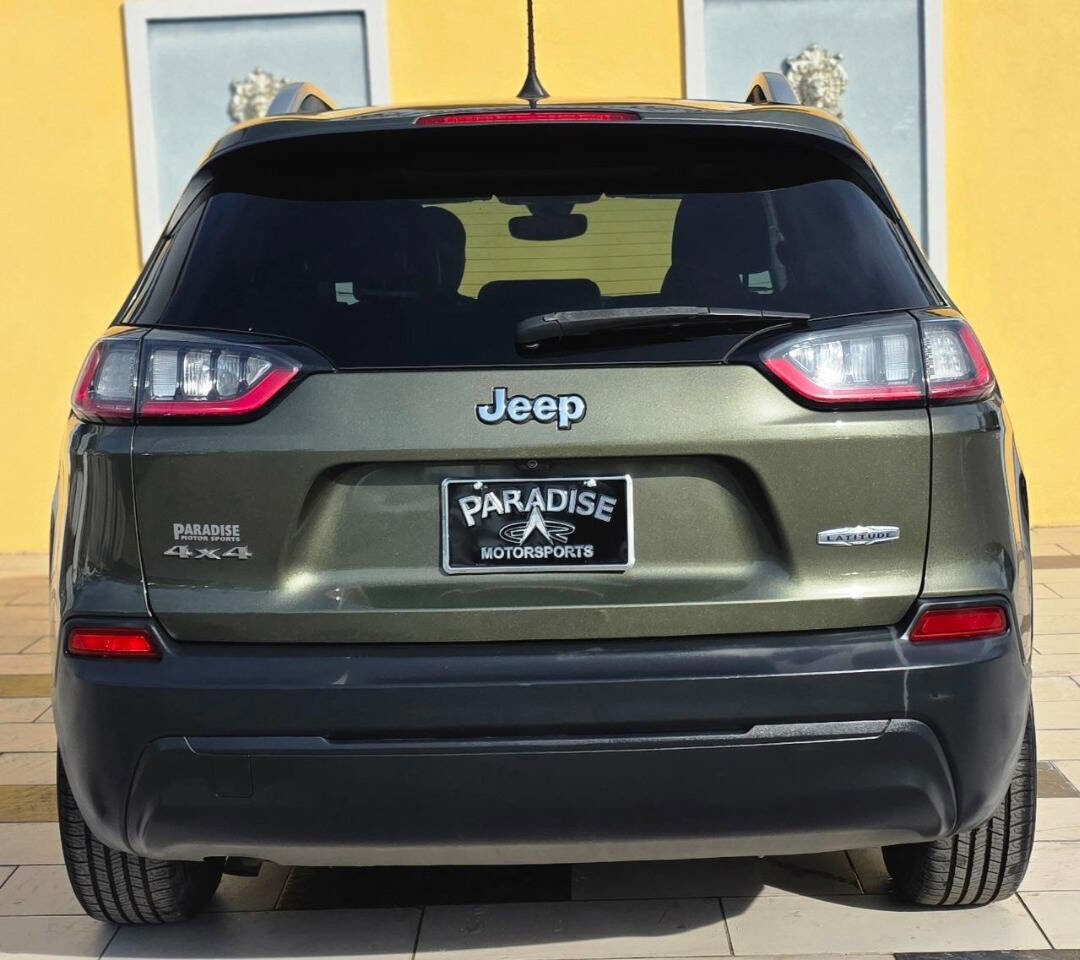 Used 2019 Jeep Cherokee Latitude Plus w/ Comfort/Convenience Group image 5