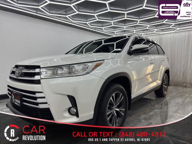Used 2019 Toyota Highlander Plus image 3