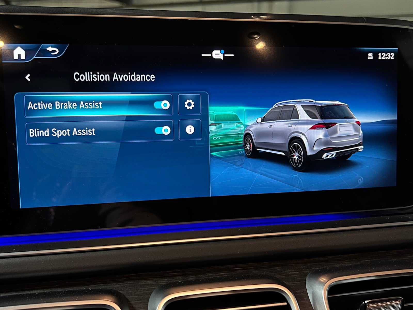 New 2026 Mercedes-Benz GLE 63 AMG S image 41