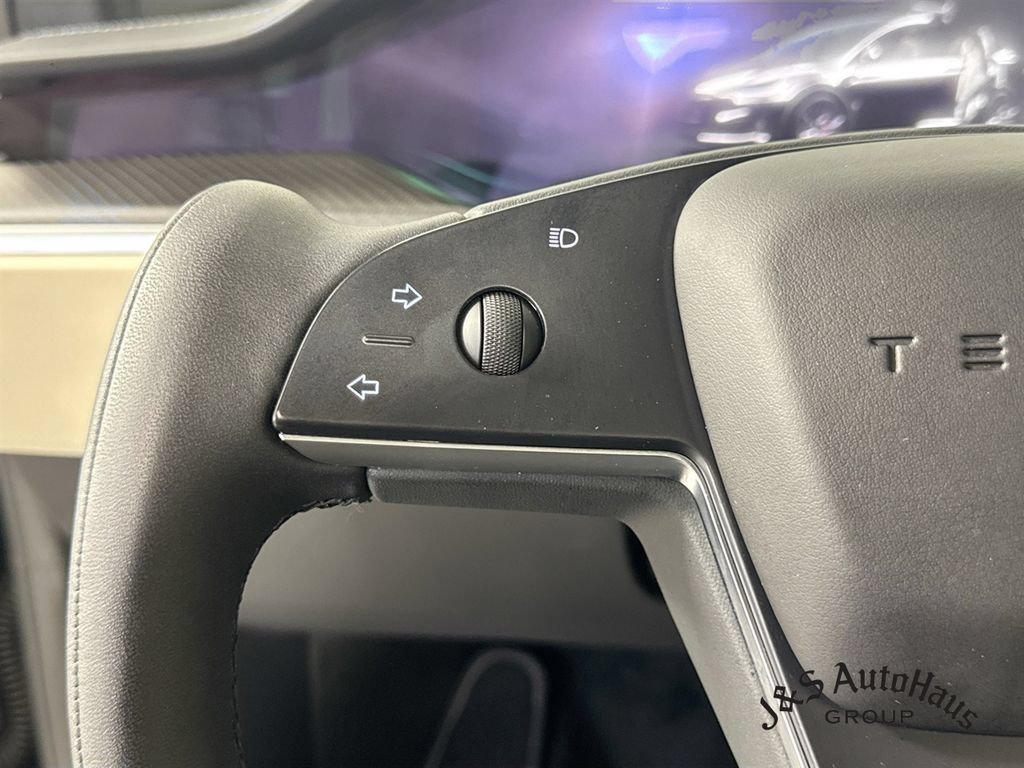 Used 2026 Tesla Model X Plaid AWD/4WD image 13