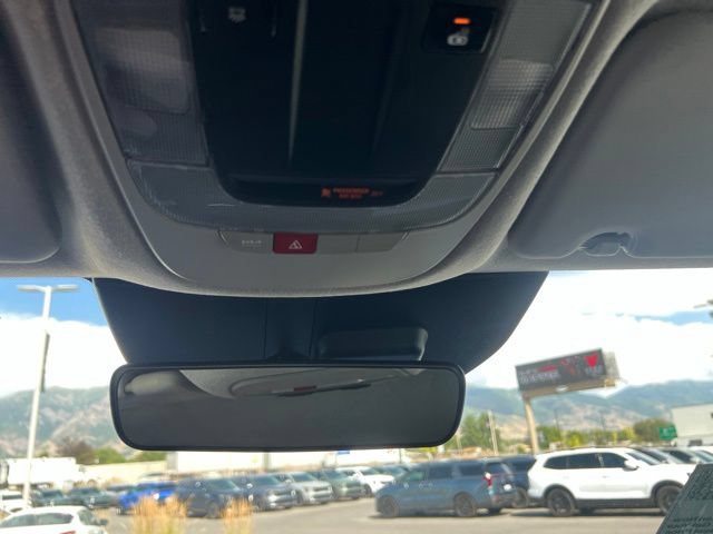 Used 2023 Kia Niro EX w/ EX Cold Weather Package FWD image 15