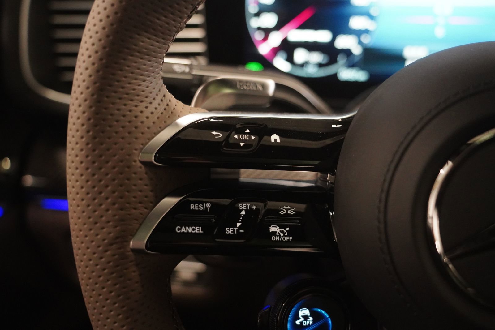 New 2026 Mercedes-Benz GLS 63 AMG 4MATIC image 20