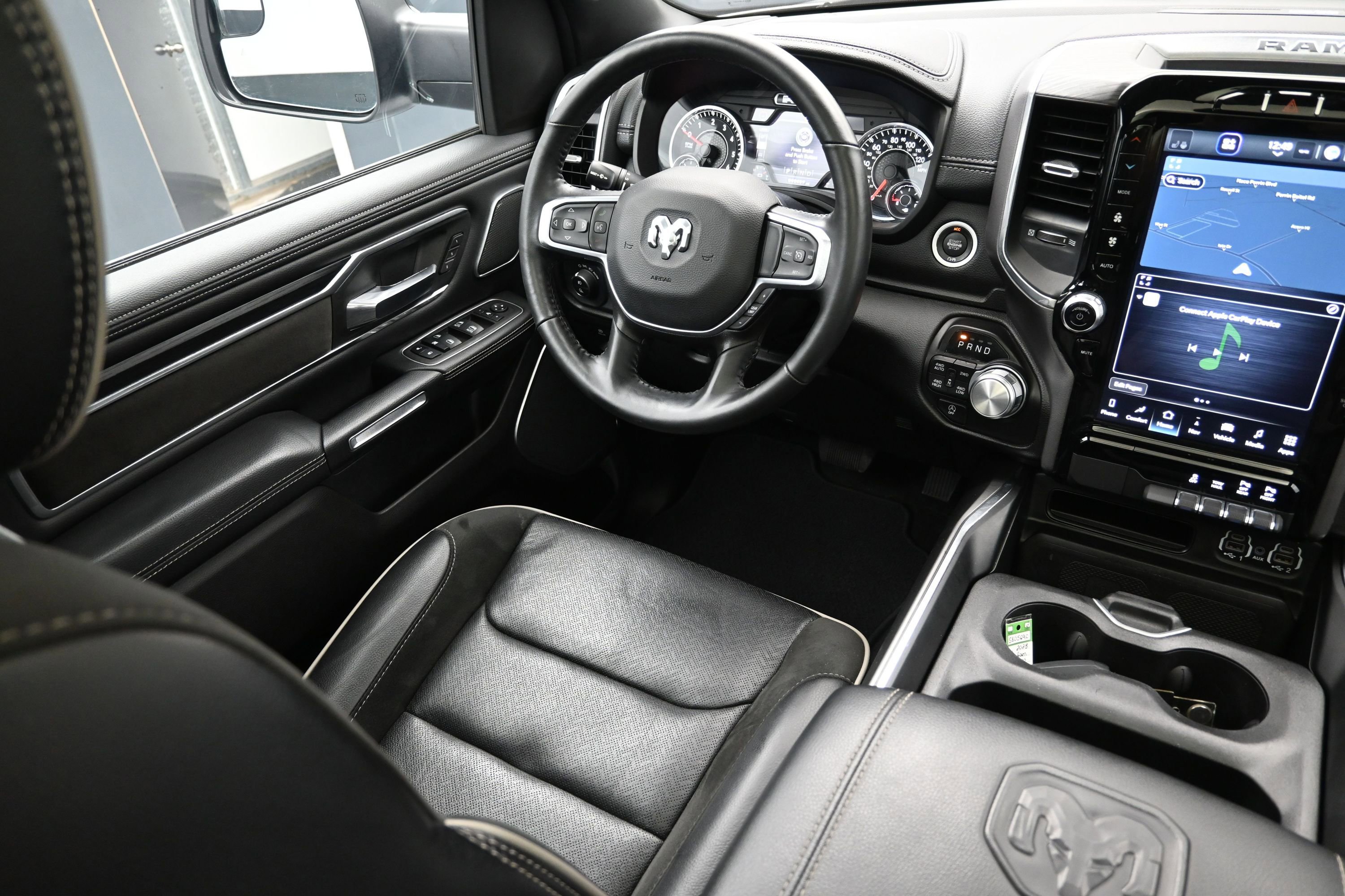 Used 2023 RAM 1500 Laramie AWD/4WD image 24