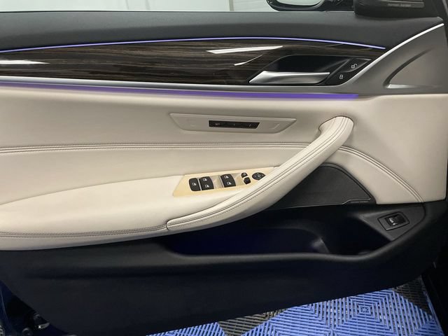 Used 2021 BMW 540i xDrive w/ Premium Package AWD/4WD image 13