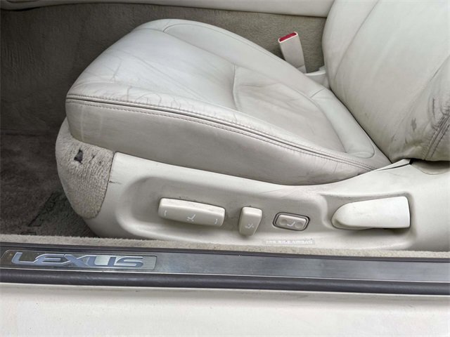 Used 2006 Lexus SC 430 Convertible image 17