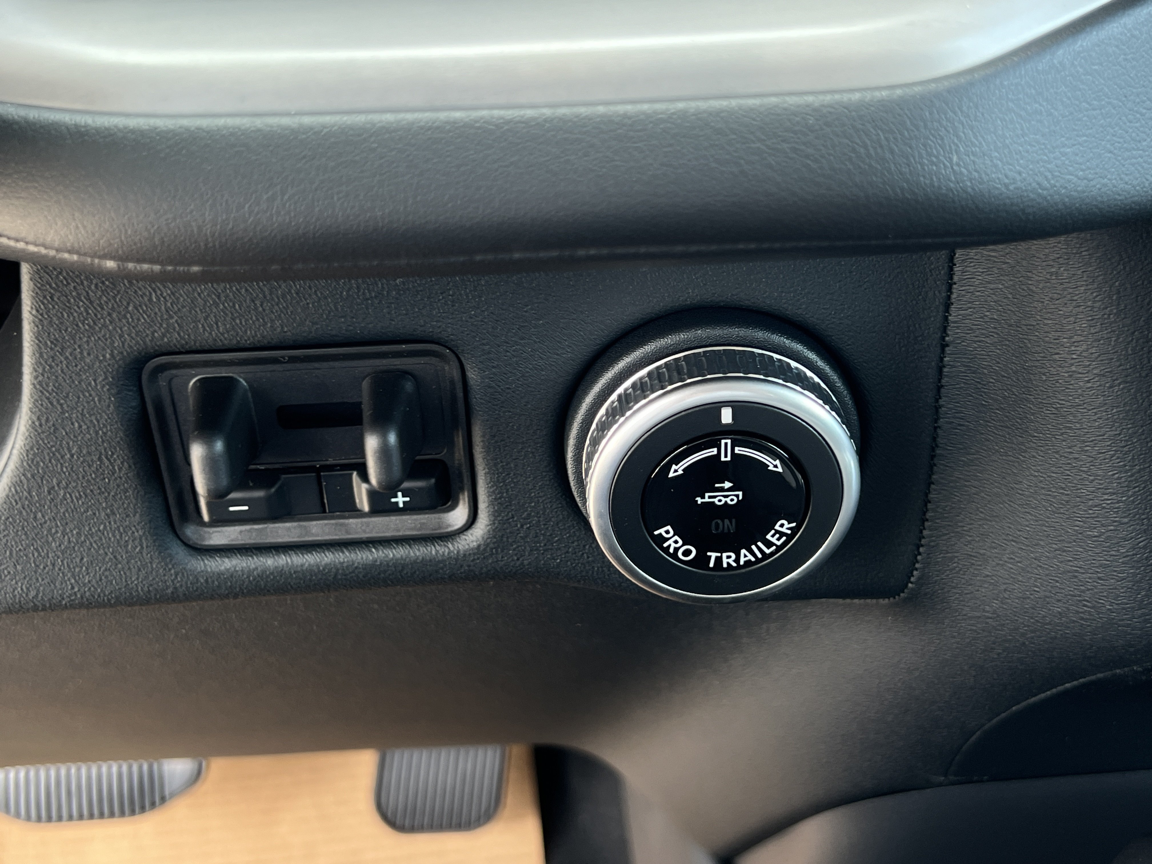 New 2027 Lincoln Navigator Reserve AWD/4WD image 21