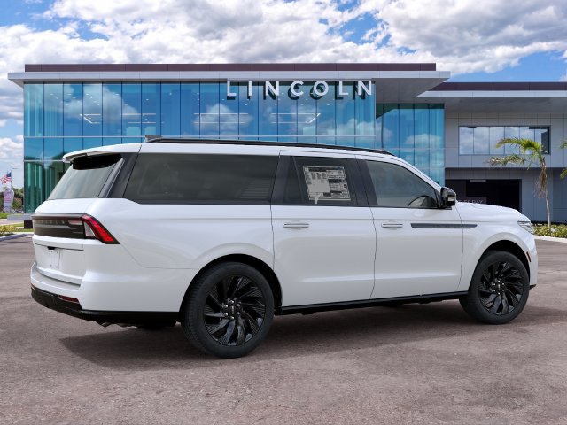 New 2027 Lincoln Navigator L Reserve w/ Jet Appearance Package RWD image 6