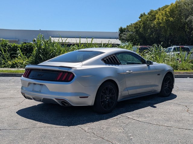 Used 2017 Ford Mustang GT w/ Black Accent Package RWD image 5