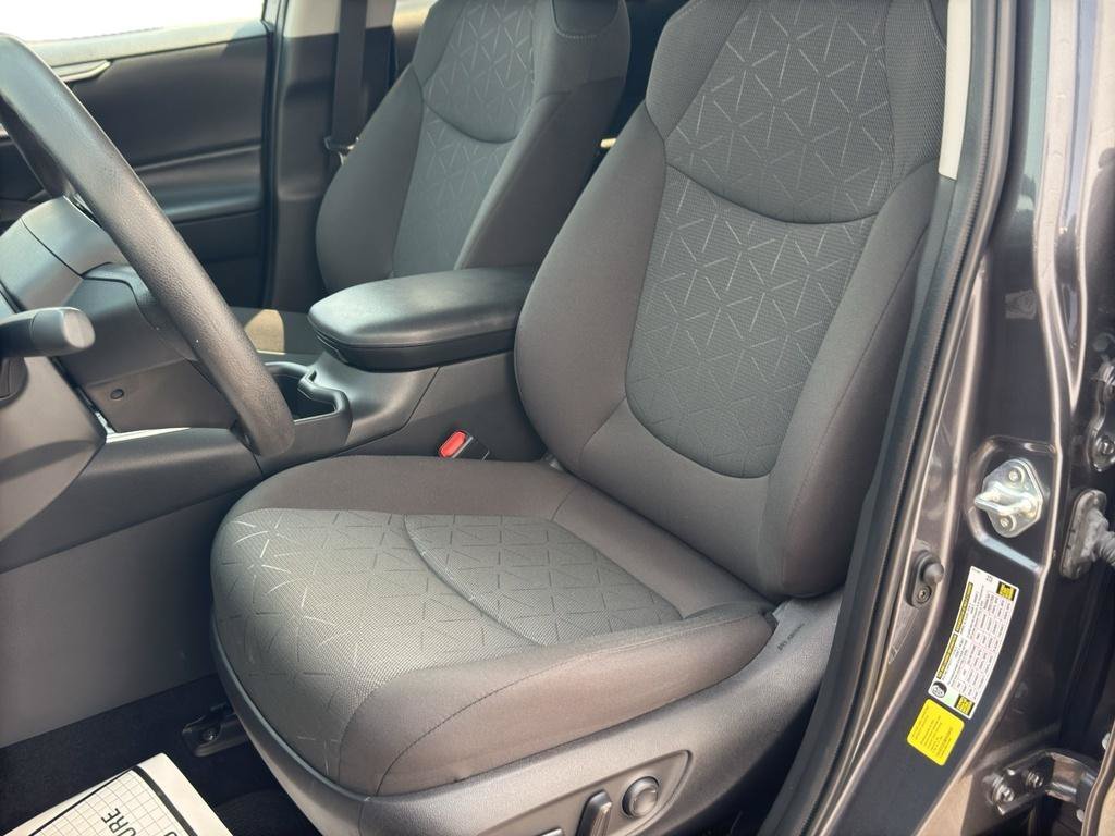 Used 2024 Toyota RAV4 XLE w/ Convenience Package AWD/4WD image 5