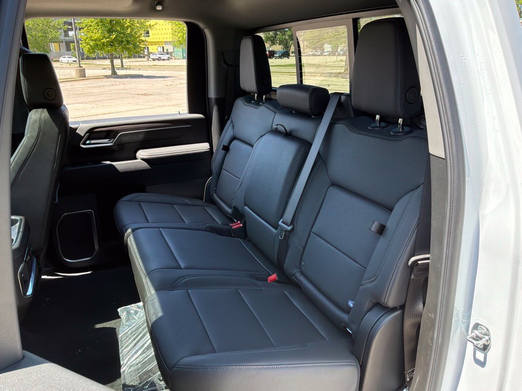 New 2026 GMC Sierra 3500 SLT AWD/4WD image 47