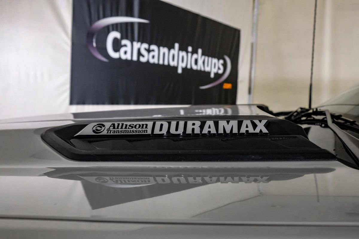 Used 2021 Chevrolet Silverado 3500 High Country w/ Snow Plow Prep/Camper Package image 45