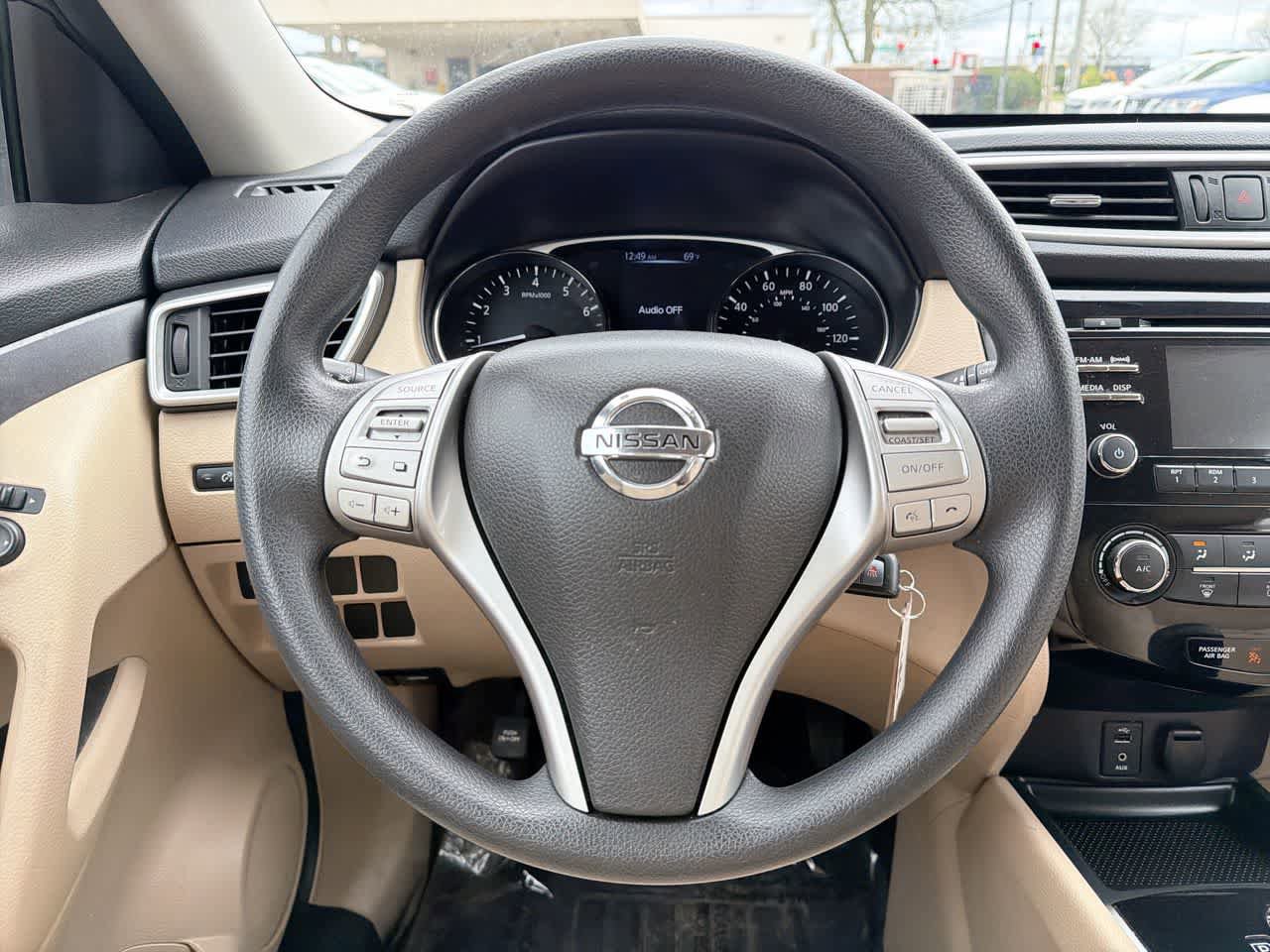 Used 2016 Nissan Rogue S FWD image 27