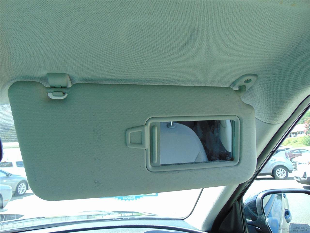 Used 2022 Kia Soul LX image 19