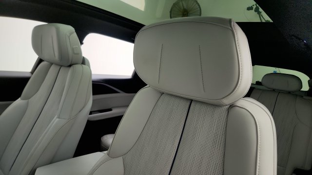 Used 2025 Cadillac Lyriq Luxury w/ LPO, Floor Liner Package RWD image 49