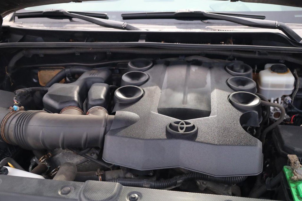 Used 2015 Toyota 4Runner Trail Premium AWD/4WD image 27