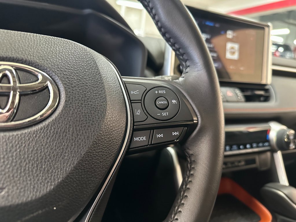 Used 2024 Toyota RAV4 Adventure image 18