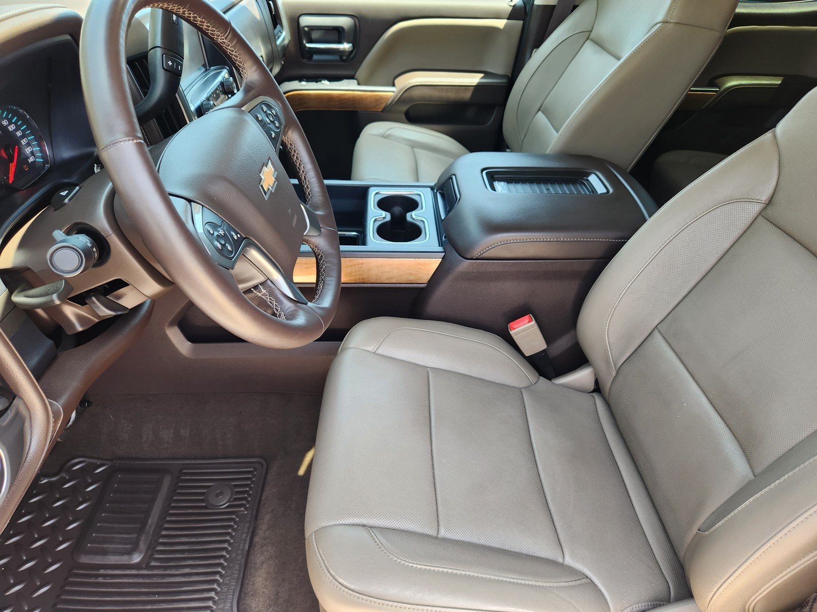 Used 2018 Chevrolet Silverado 1500 LTZ w/ Texas Edition AWD/4WD image 10