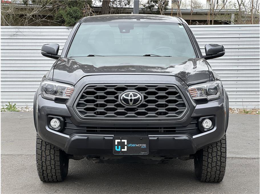 Used 2020 Toyota Tacoma TRD Off-Road w/ Technology Package image 7