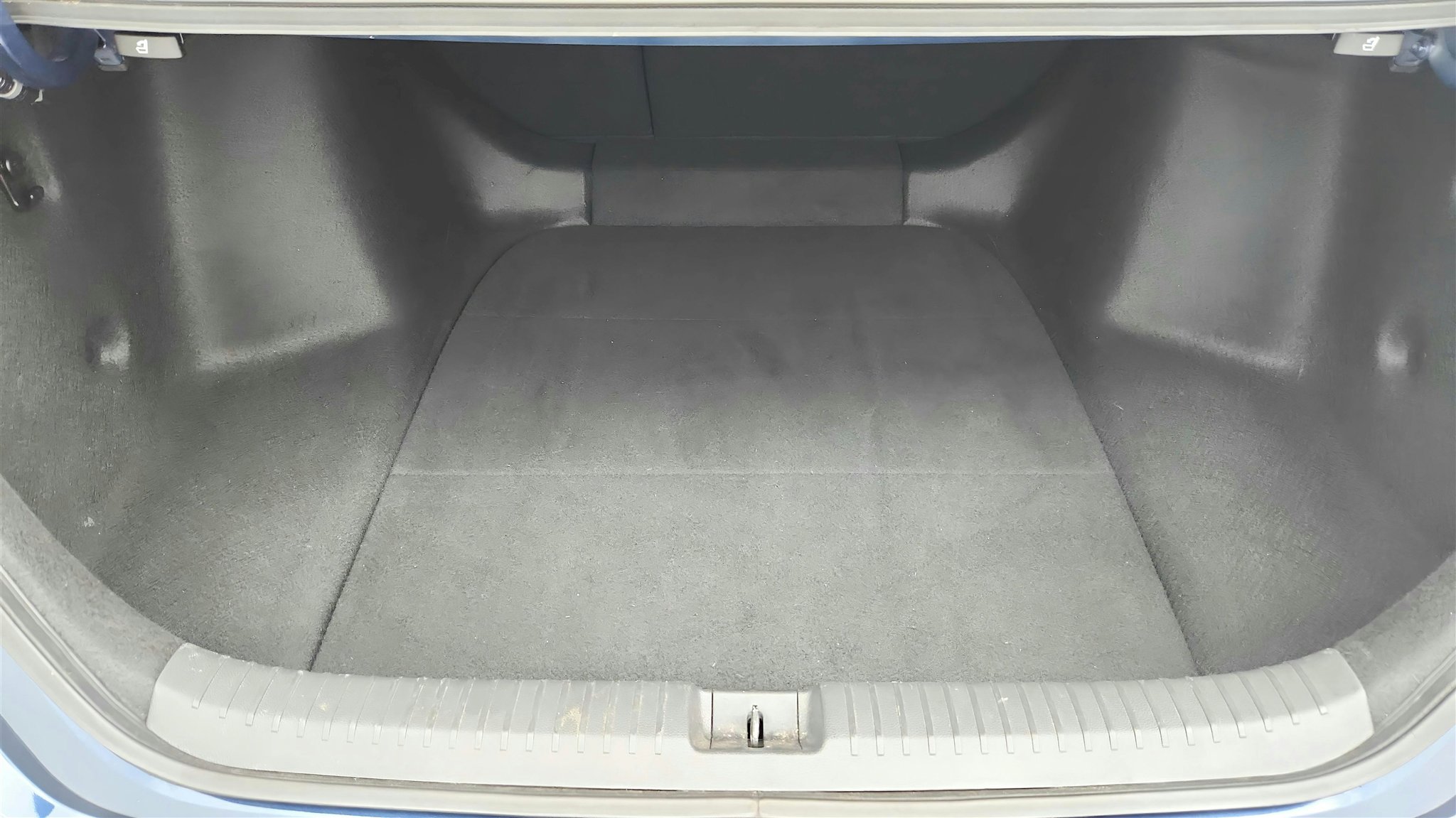 Used 2023 Honda Accord EX image 40