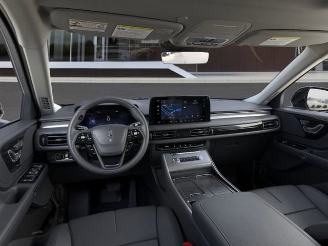 New 2025 Lincoln Aviator AWD image 9