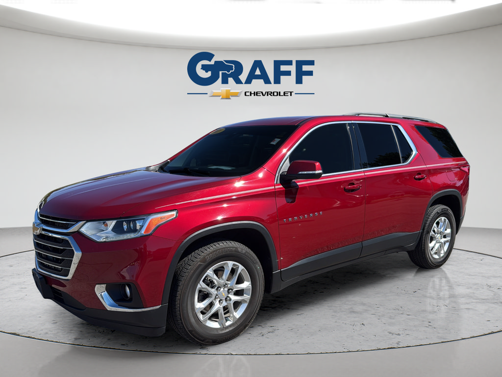 Used 2021 Chevrolet Traverse LT FWD video 2