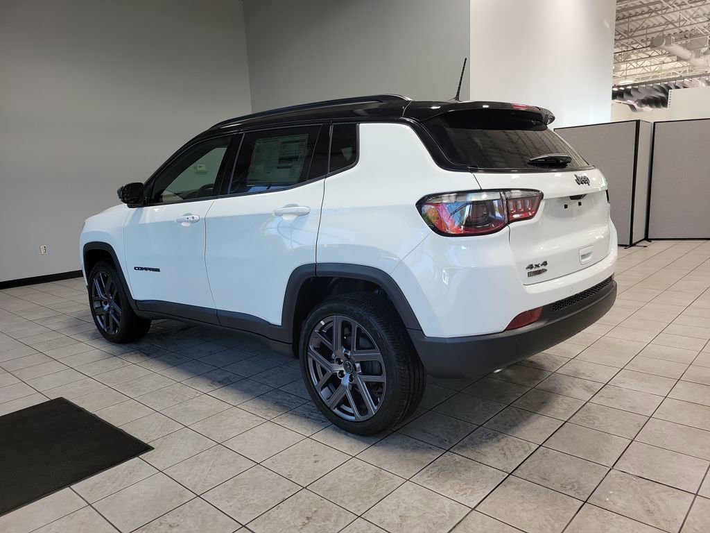 New 2026 Jeep Compass Limited image 4