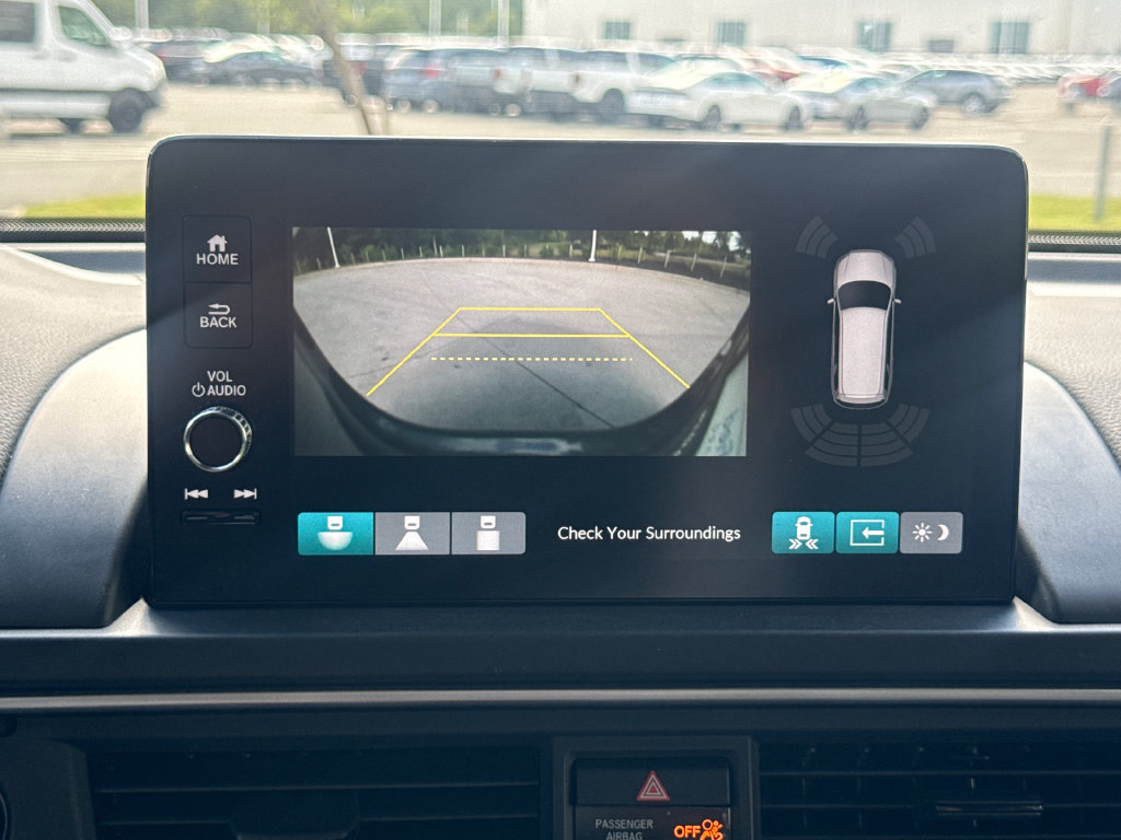 Certified 2024 Honda Pilot Touring image 27