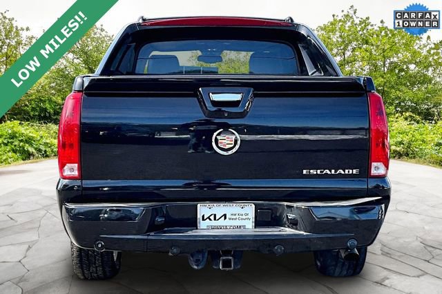 Used 2013 Cadillac Escalade EXT Premium AWD/4WD image 4