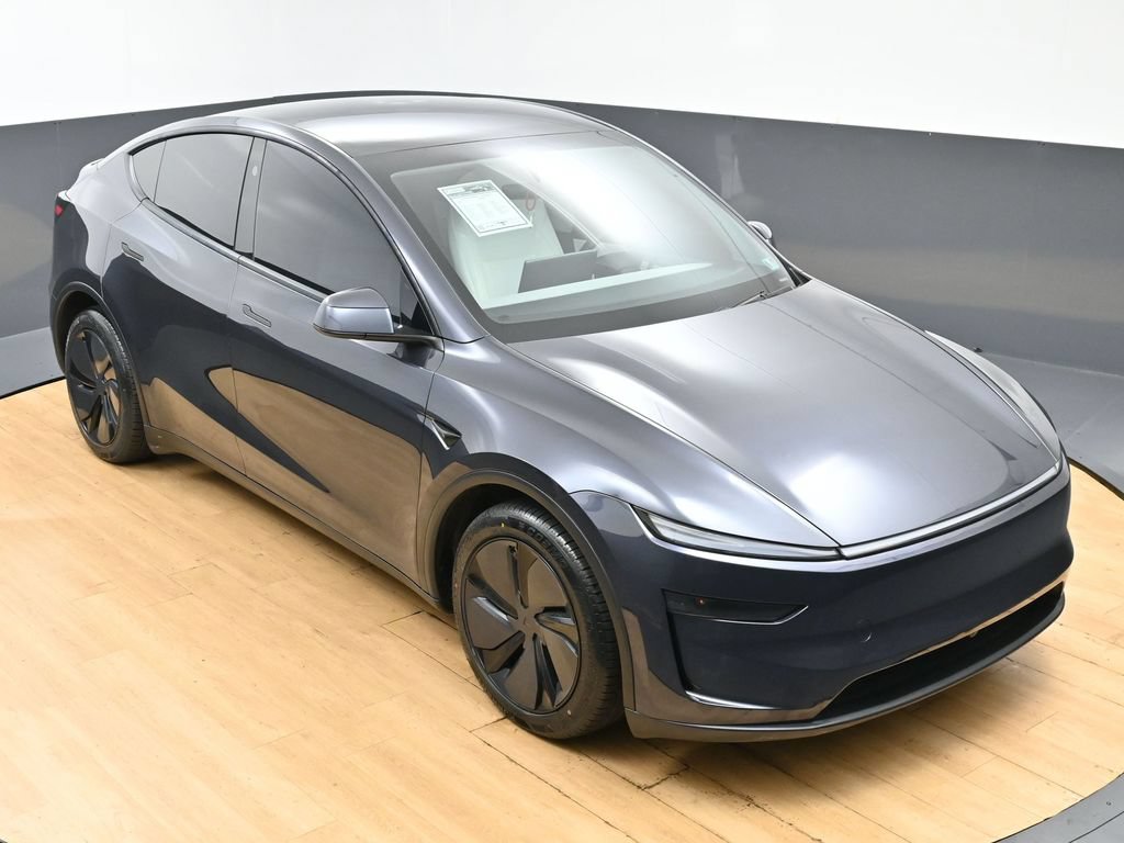 Used 2026 Tesla Model Y Long Range AWD/4WD image 2