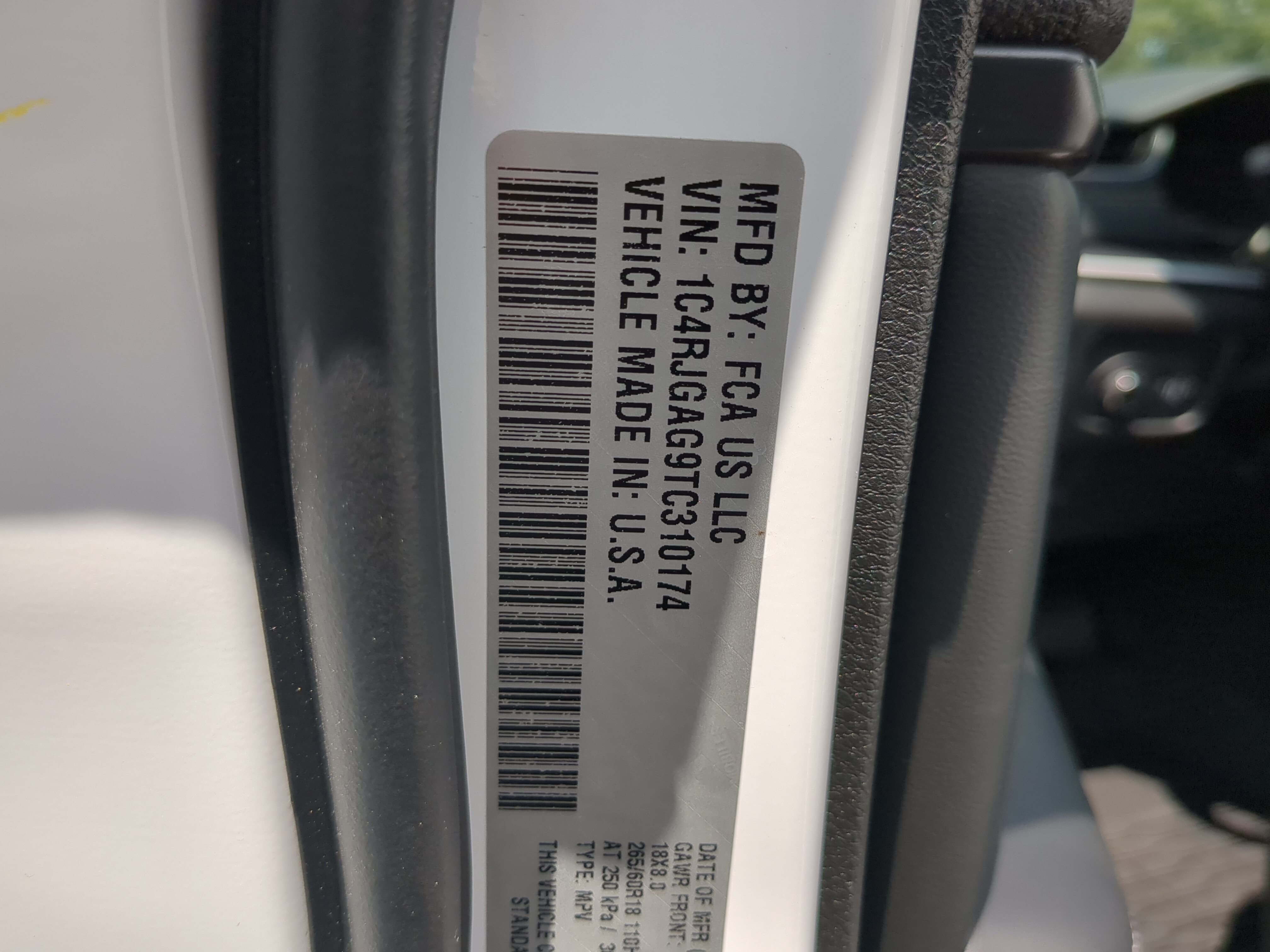 New 2026 Jeep Grand Cherokee Laredo RWD image 25
