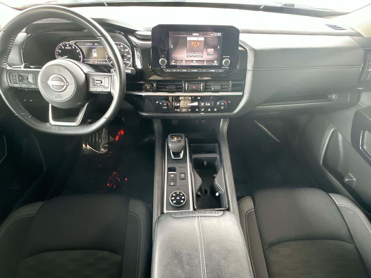 Used 2025 Nissan Pathfinder SV AWD/4WD image 24