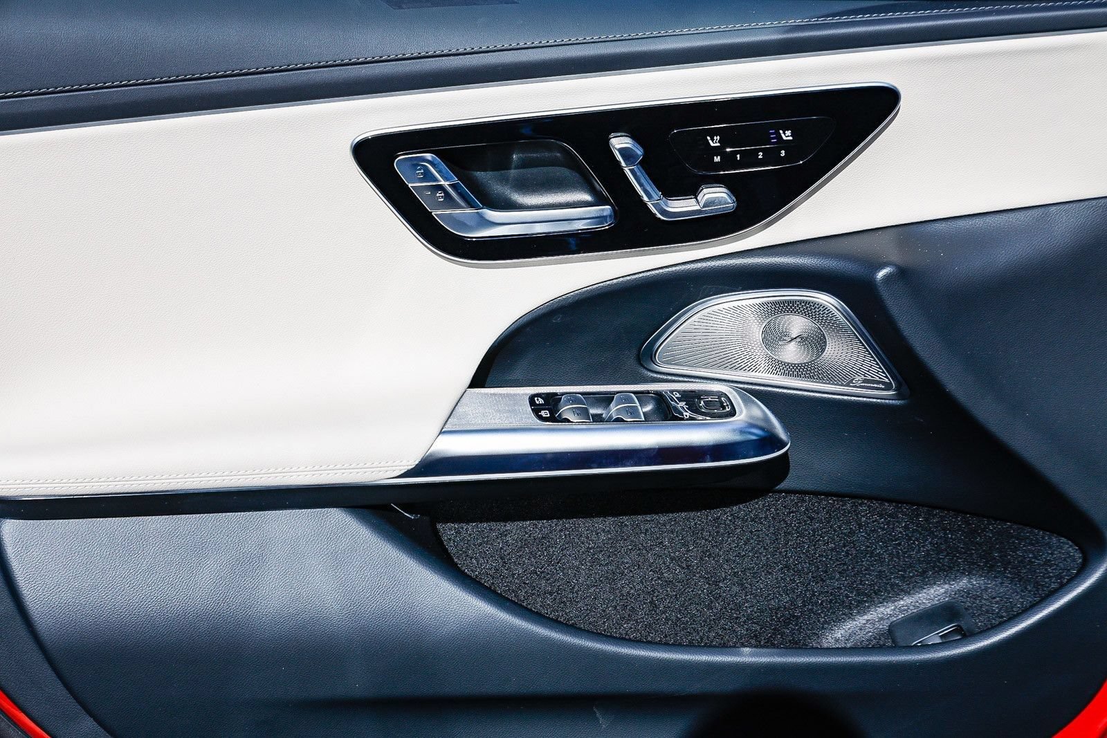 New 2026 Mercedes-Benz E 350 4MATIC Sedan image 23