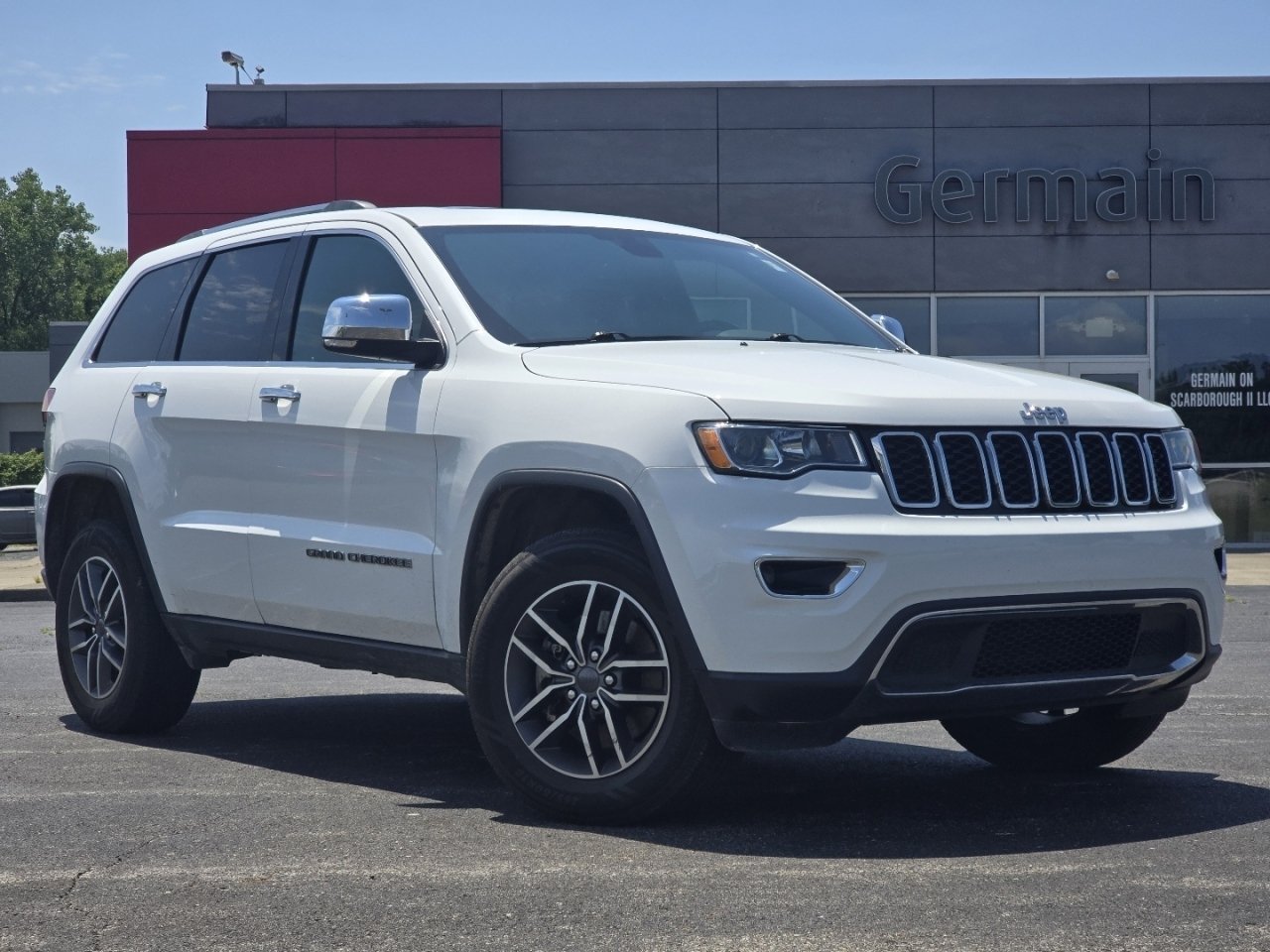 Used 2021 Jeep Grand Cherokee Limited AWD/4WD image 2