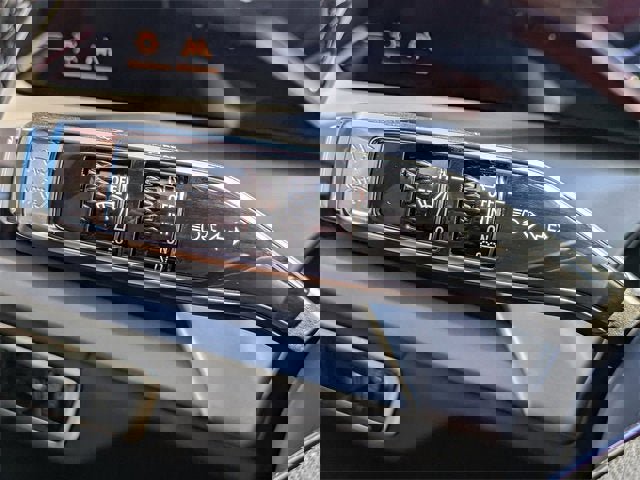 New 2026 Cadillac Vistiq Sport w/ LPO, Floor Liner Package image 29