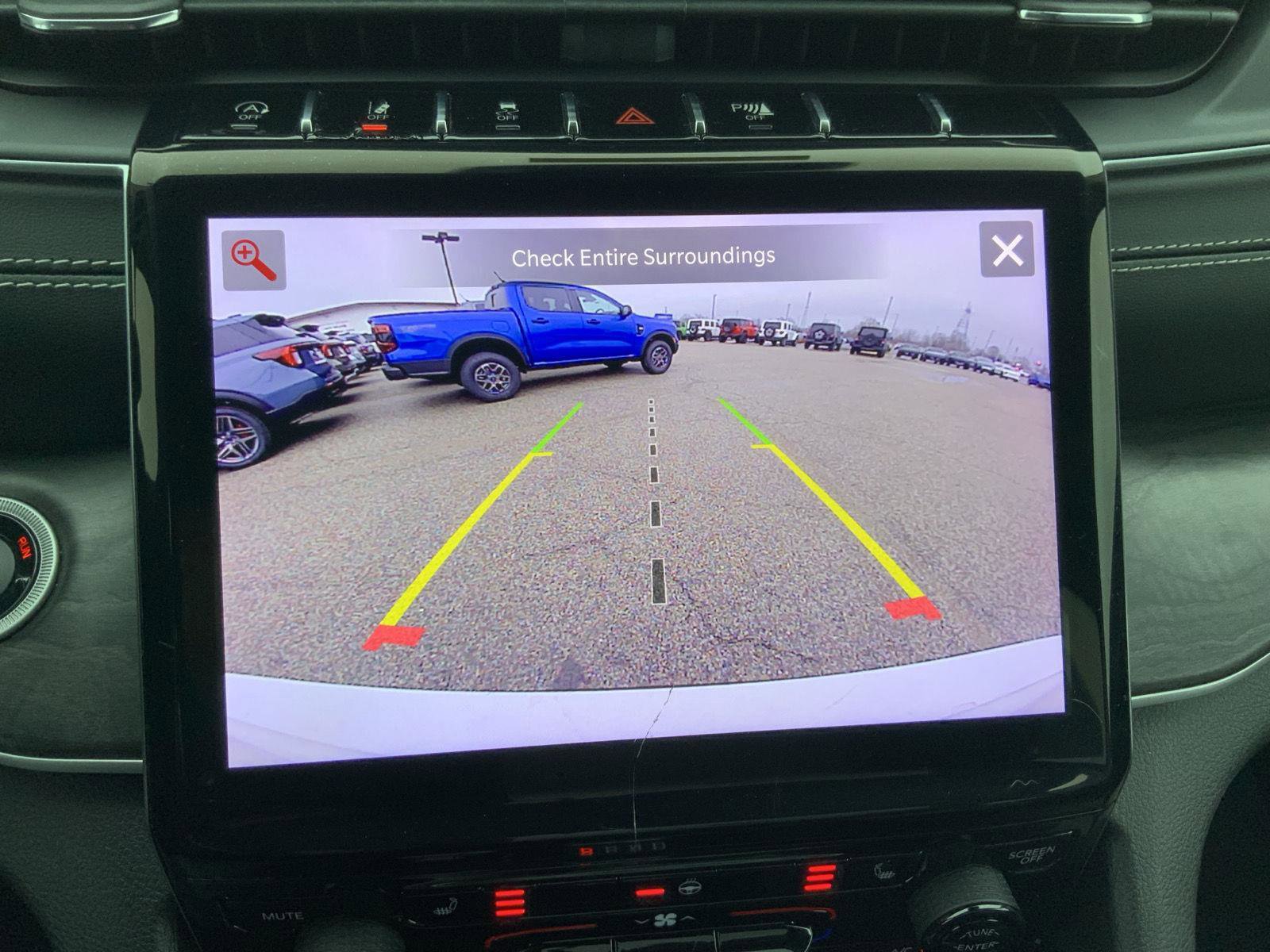 Used 2023 Jeep Grand Cherokee L Limited image 45