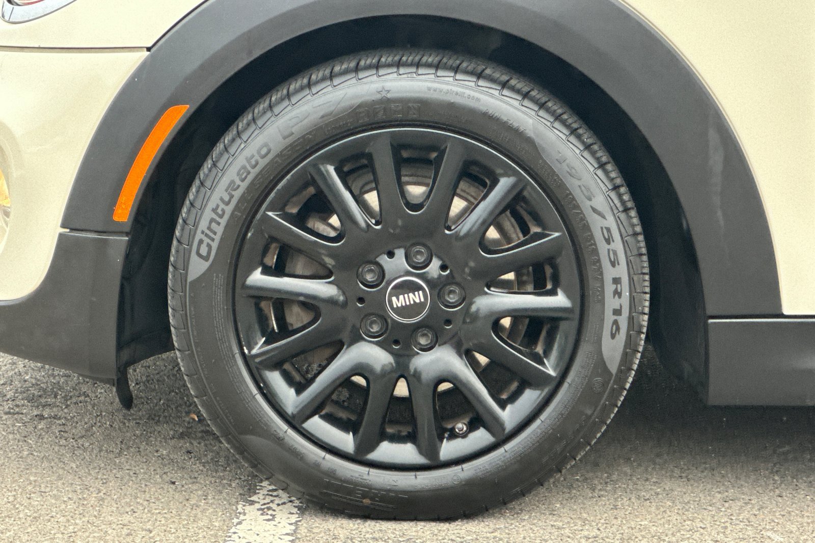 Used 2016 MINI Cooper 2-Door Hardtop FWD image 29