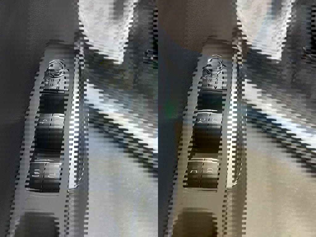 New 2026 Chevrolet Traverse RS w/ LPO, Floor Liner Package image 23