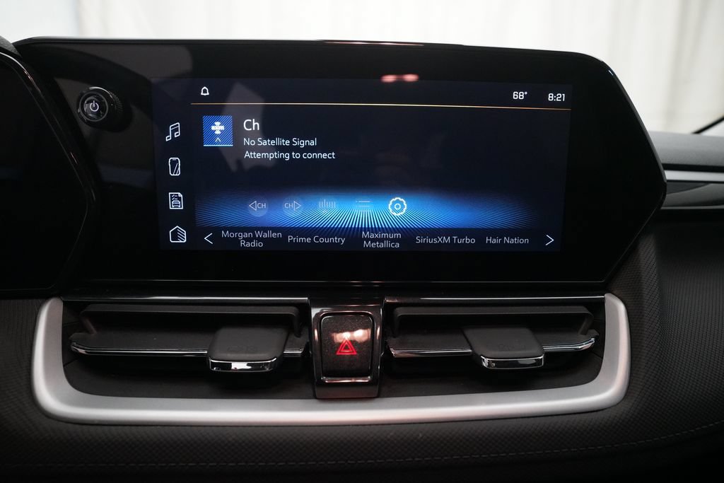 Used 2024 Chevrolet TrailBlazer LT w/ LT Cold Weather Package FWD image 6
