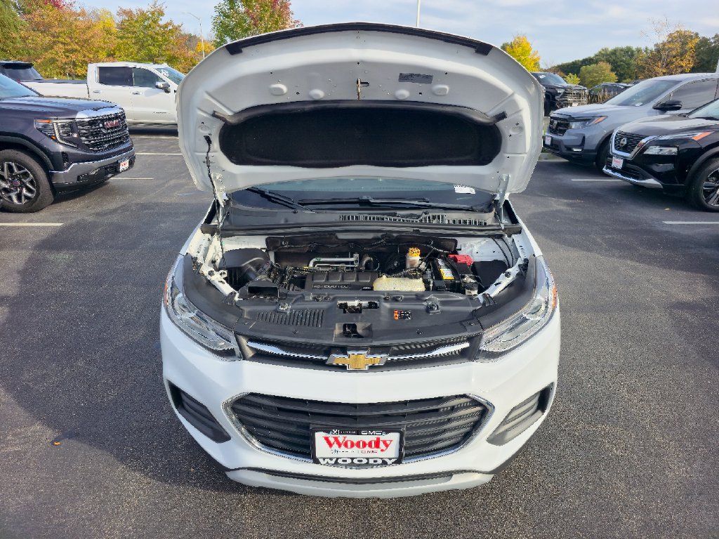 Certified 2019 Chevrolet Trax LT w/ LT Convenience Package FWD image 27