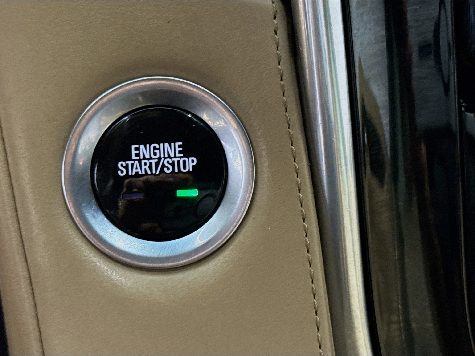 Used 2020 Cadillac Escalade Platinum image 20