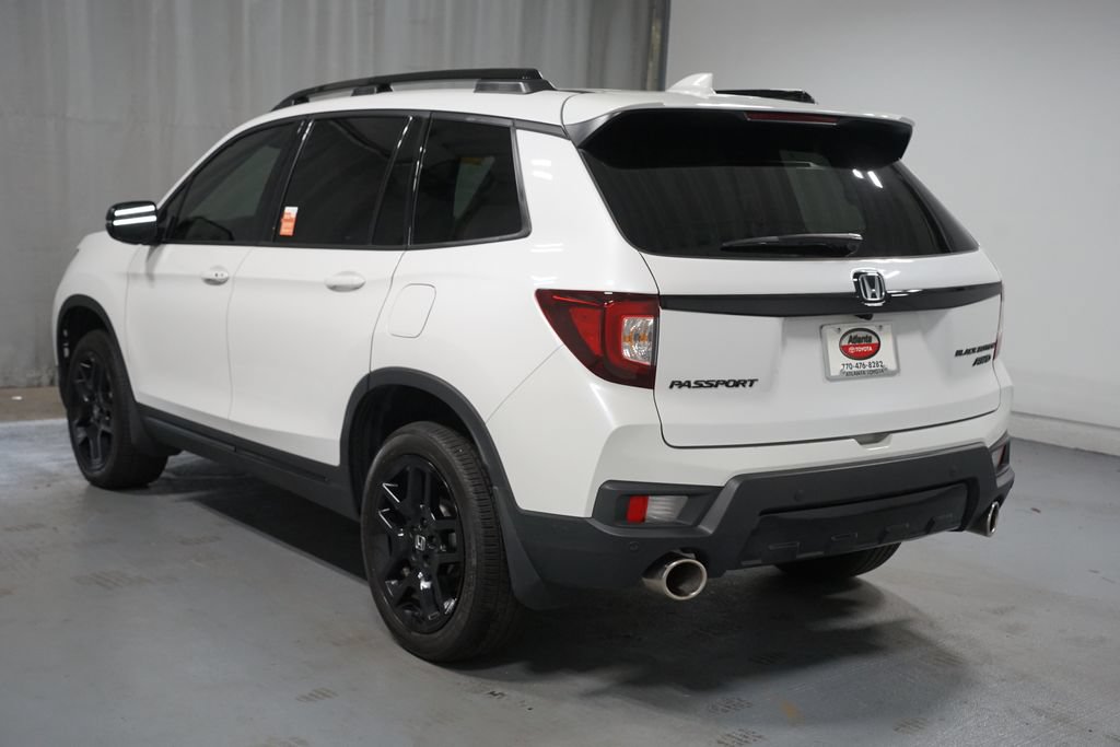 Used 2024 Honda Passport Black Edition image 6