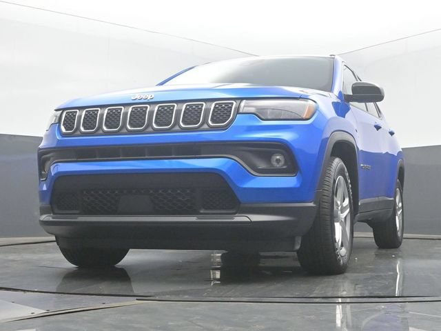 Used 2024 Jeep Compass Latitude AWD/4WD image 44