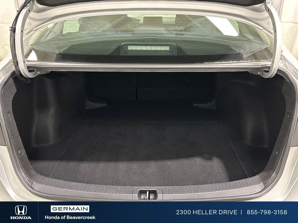 Used 2023 Toyota Corolla LE image 29