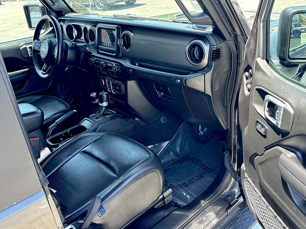 Used 2022 Jeep Wrangler Sport AWD/4WD image 25