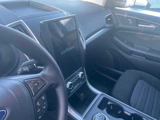 Used 2024 Ford Edge SE image 28