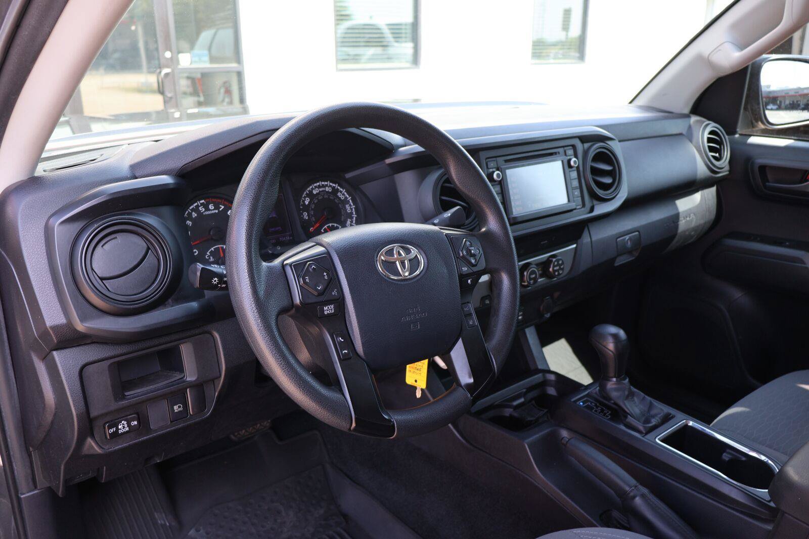 Used 2019 Toyota Tacoma SR w/ SR Convenience Package RWD image 19