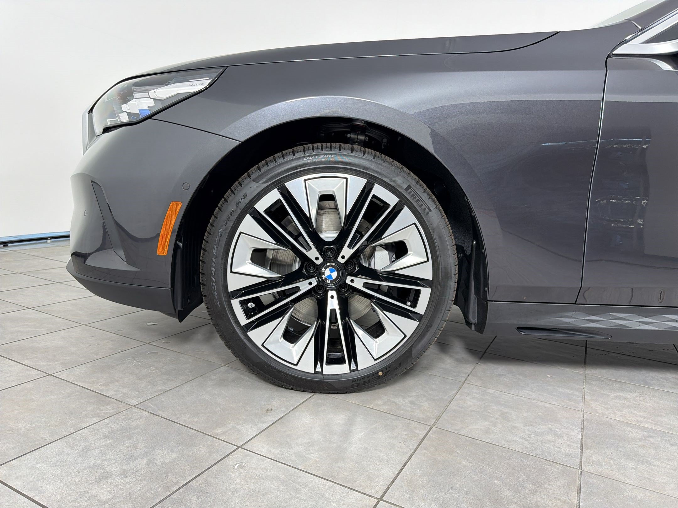 New 2026 BMW 530i RWD image 11